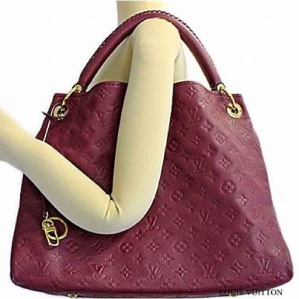 💎STUNNING💎 LEATHER ARTSY LOUIS VUITTON EMPREINTE RAISIN